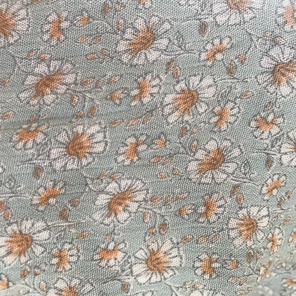 Meet your Posher, Haley - Picture 1 of 1